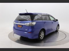 Photo of the vehicle Toyota Wish