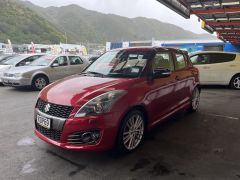 Photo of the vehicle Suzuki Swift