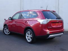 Photo of the vehicle Mitsubishi Outlander