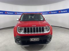 Photo of the vehicle Jeep Renegade