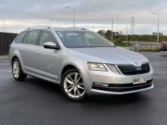 Photo of the vehicle Skoda Octavia