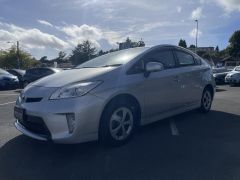 Photo of the vehicle Toyota Prius