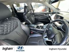 Photo of the vehicle Hyundai Santa Fe