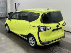 Photo of the vehicle Toyota Sienta