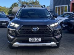 Photo of the vehicle Toyota RAV4