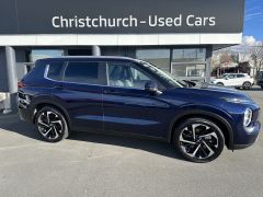 Photo of the vehicle Mitsubishi Outlander