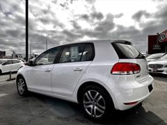 Photo of the vehicle Volkswagen Golf