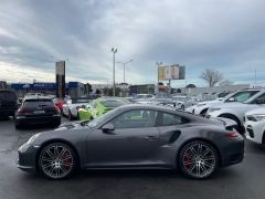 Photo of the vehicle Porsche 911