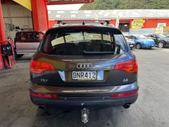 Photo of the vehicle Audi Q7