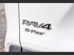 Photo of the vehicle Toyota RAV4