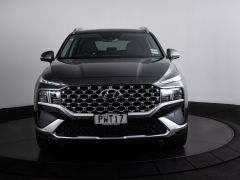 Photo of the vehicle Hyundai Santa Fe