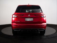 Photo of the vehicle Mitsubishi Outlander