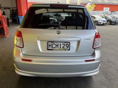 Photo of the vehicle Suzuki SX4