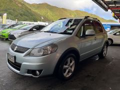 Photo of the vehicle Suzuki SX4