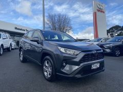 Photo of the vehicle Toyota RAV4