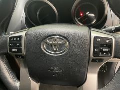 Photo of the vehicle Toyota Land Cruiser Prado