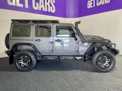 Photo of the vehicle Jeep Wrangler