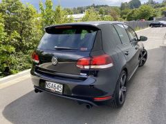 Photo of the vehicle Volkswagen Golf