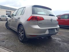 Photo of the vehicle Volkswagen Golf