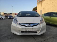 Photo of the vehicle Honda Fit