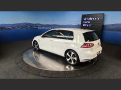 Photo of the vehicle Volkswagen Golf