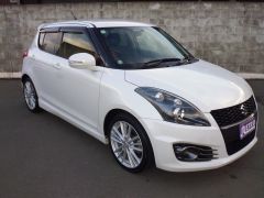 Photo of the vehicle Suzuki Swift