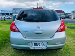 Photo of the vehicle Nissan Tiida