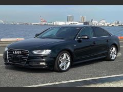 Photo of the vehicle Audi A4