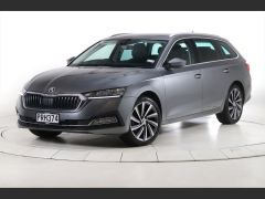 Photo of the vehicle Skoda Octavia