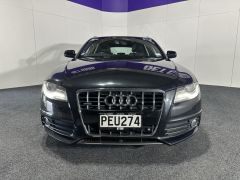 Photo of the vehicle Audi A4