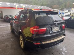 Photo of the vehicle BMW X5