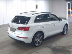 Photo of the vehicle Audi Q5