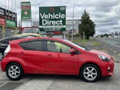 Photo of the vehicle Toyota Aqua