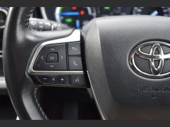 Photo of the vehicle Toyota Highlander