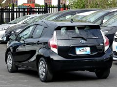 Photo of the vehicle Toyota Aqua