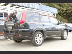 Photo of the vehicle Nissan X-Trail