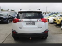 Photo of the vehicle Toyota RAV4