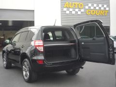 Photo of the vehicle Toyota RAV4