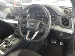 Photo of the vehicle Audi Q5