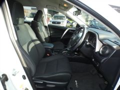 Photo of the vehicle Toyota RAV4