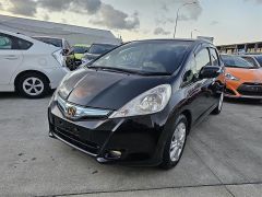 Photo of the vehicle Honda Fit