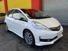 Photo of the vehicle Honda Fit