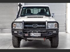 Photo of the vehicle Toyota Land Cruiser