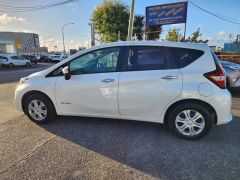 Photo of the vehicle Nissan Note