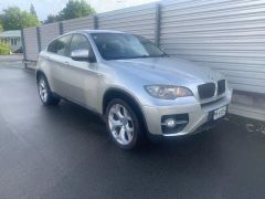 Photo of the vehicle BMW X6