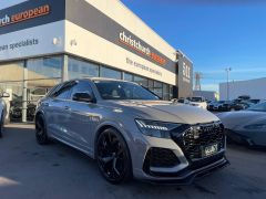 Photo of the vehicle Audi RS Q8