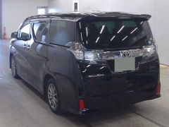 Photo of the vehicle Toyota Vellfire