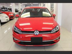 Photo of the vehicle Volkswagen Golf