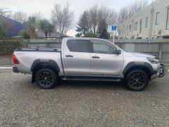 Photo of the vehicle Toyota Hilux