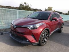 Photo of the vehicle Toyota C-HR